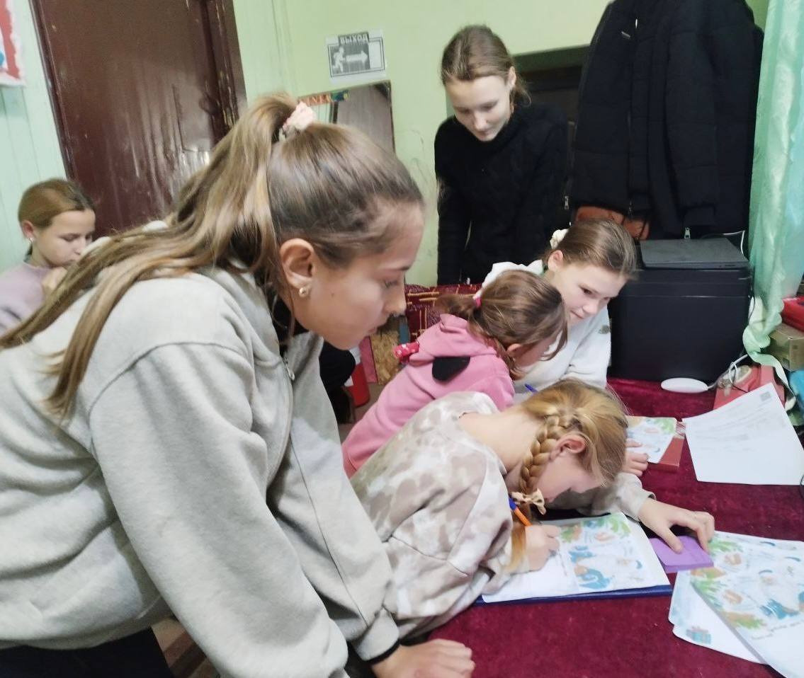 Как поздравить Деда Мороза? Конечно, написать ему письмо! Как поздравить Деда Мороза? Конечно, написать ему письмо!