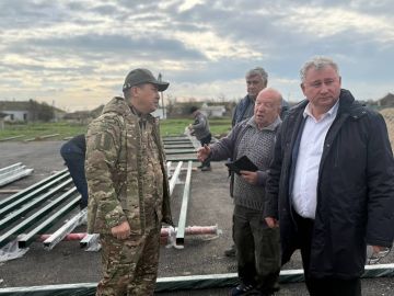 Энвер Абдураимов: Осмотр строительства спортивной площадки в Александровке: контроль сроков и качества работ