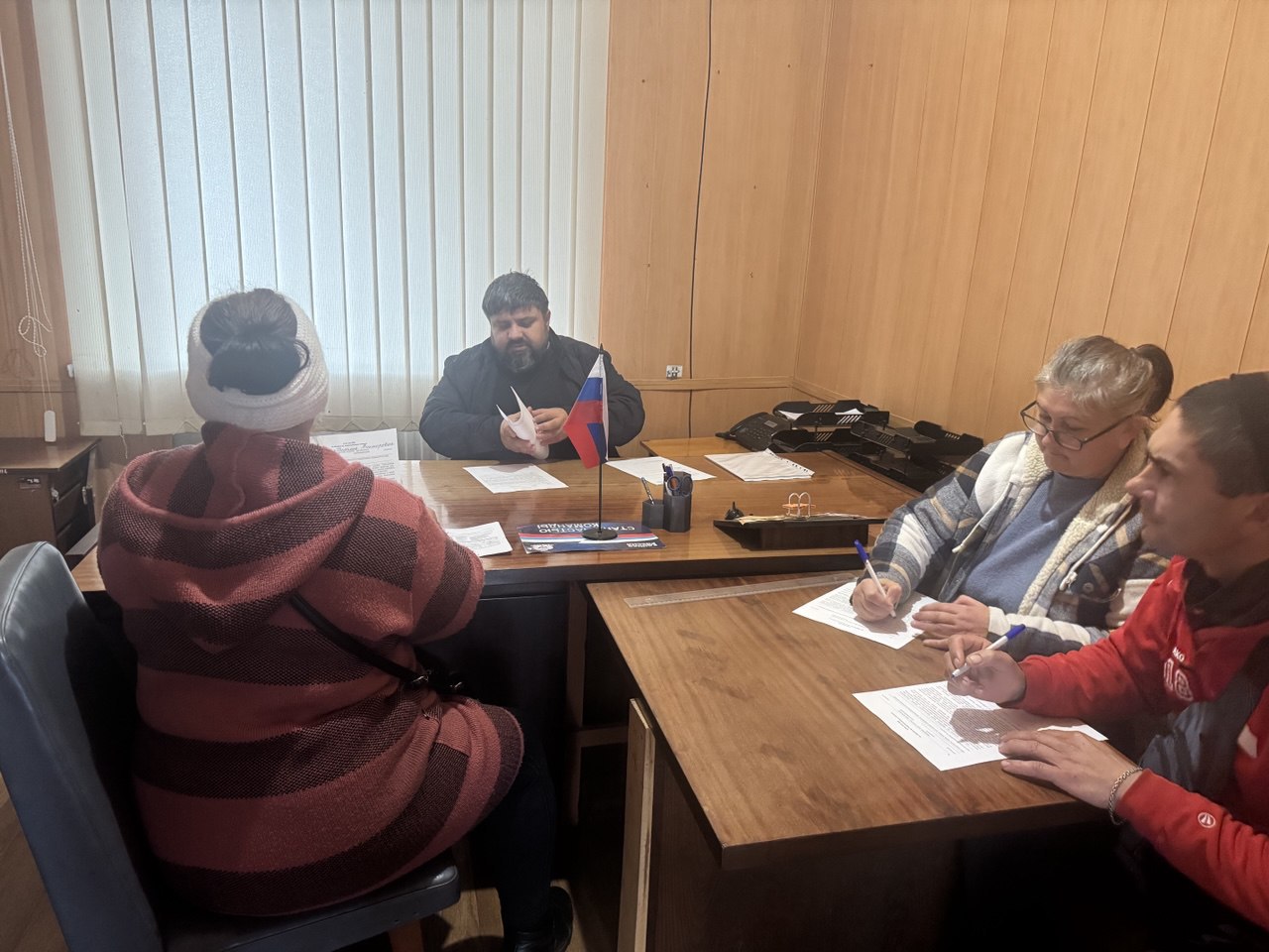 Выездные приемы депутатов Голопристанского МО – помощь в решении насущных проблем! Выездные приемы депутатов Голопристанского МО – помощь в решении насущных проблем!