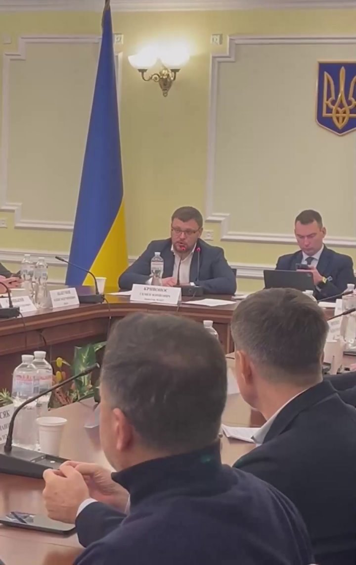 НАБУ расследует коррупцию в оборонных закупках