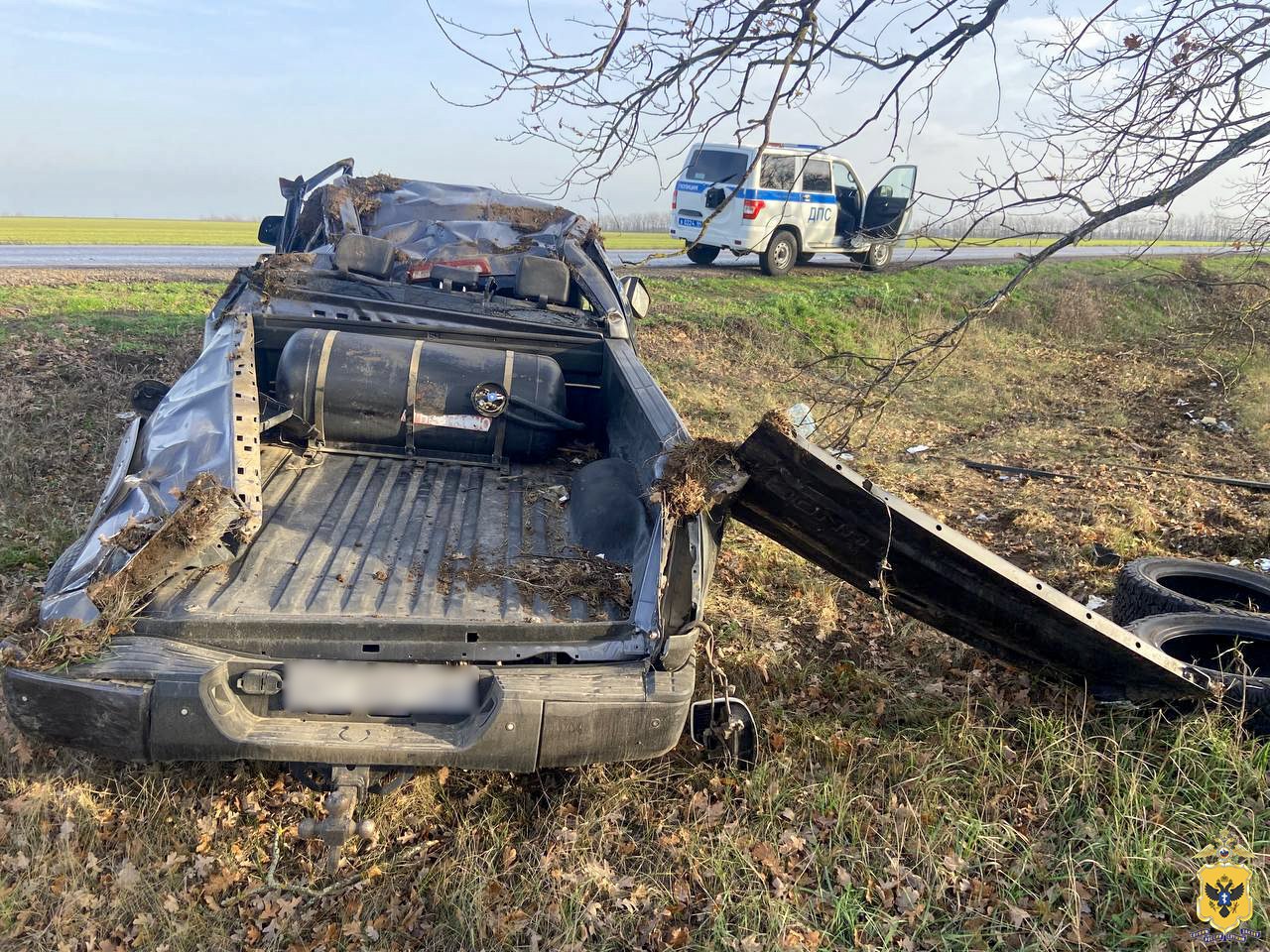 Полицейские устанавливают обстоятельства ДТП в Чаплынском округе Полицейские устанавливают обстоятельства ДТП в Чаплынском округе
