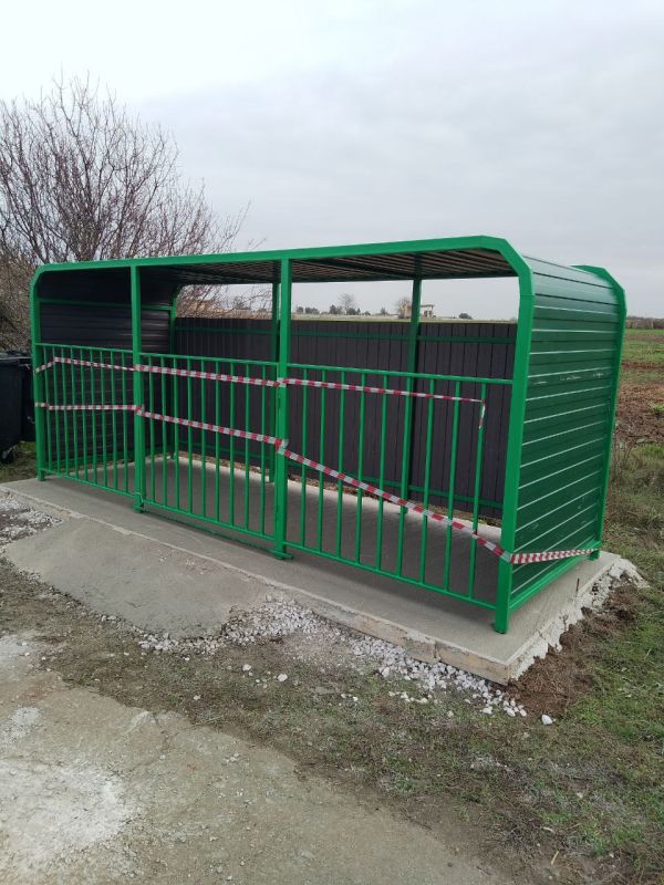 В Геническом округе продолжается работа по установке контейнерных площадок В Геническом округе продолжается работа по установке контейнерных площадок
