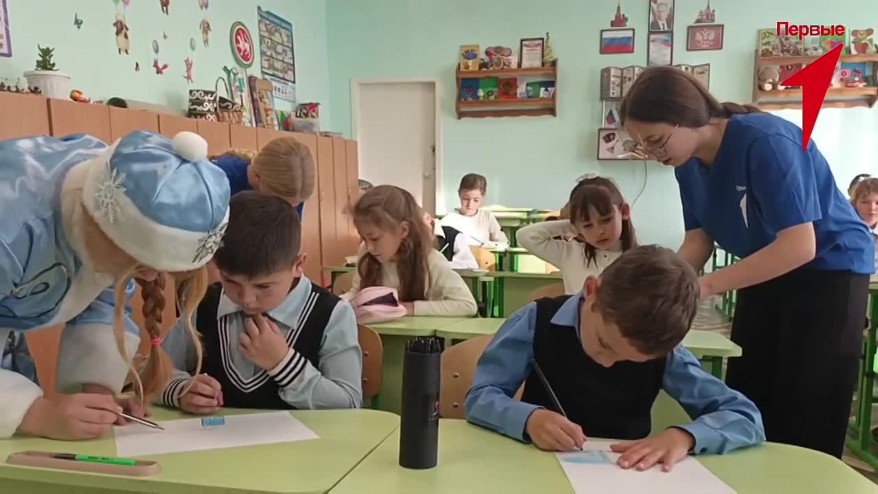 Первые Строгановской школы отметили день рождения Деда Мороза