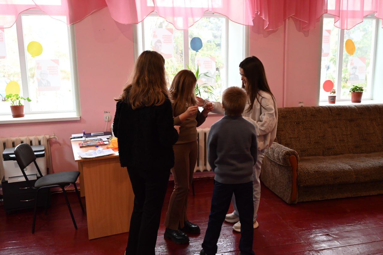 «Под книжным парусом»: в Скадовской детской библиотеке провели литературную викторину «Под книжным парусом»: в Скадовской детской библиотеке провели литературную викторину