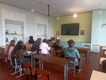 Специалисты ГКУ «Центр занятости населения Херсонской области» посетили «Нижнеторгаевскую школу Нижнесерогозского МО