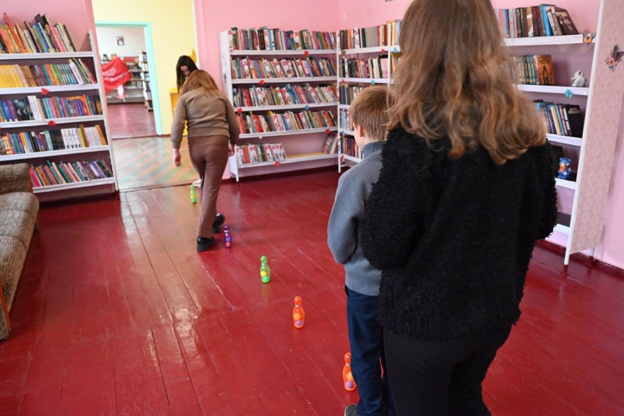 «Под книжным парусом»: в Скадовской детской библиотеке провели литературную викторину «Под книжным парусом»: в Скадовской детской библиотеке провели литературную викторину