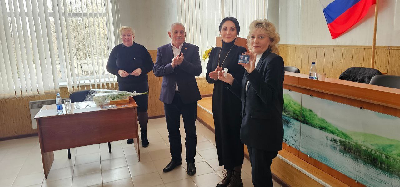 В Херсонской области накануне отчетной конференции регионального отделения «Единой России» стартовали конференции местных партийных ячеек В Херсонской области накануне отчетной конференции регионального отделения «Единой России» стартовали конференции местных партийных ячеек