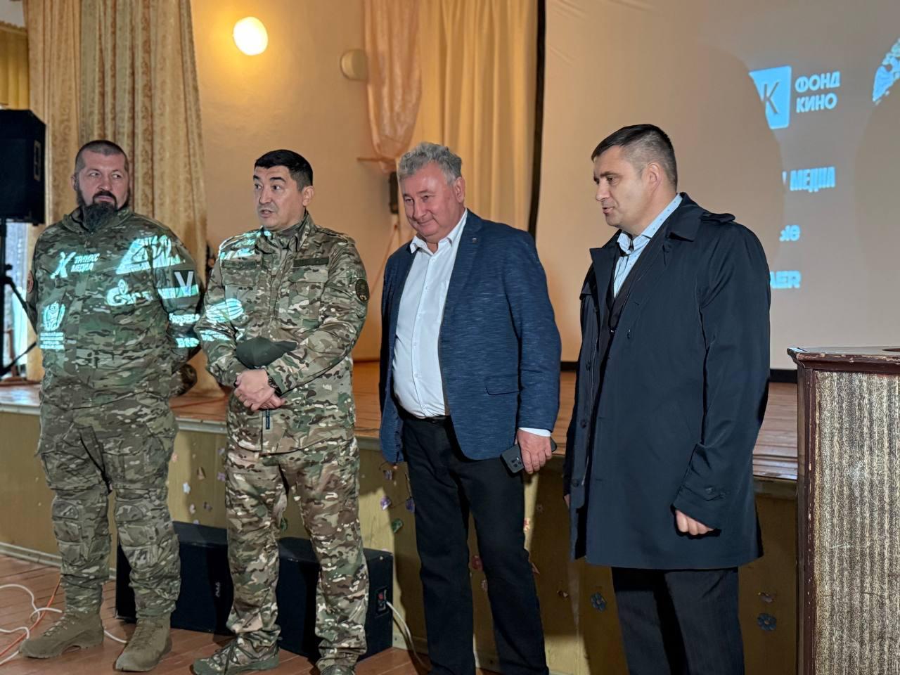 Владимир Сальдо: В селе Александровка Каланчакского округа прошла важная встреча со старшеклассниками Владимир Сальдо: В селе Александровка Каланчакского округа прошла важная встреча со старшеклассниками