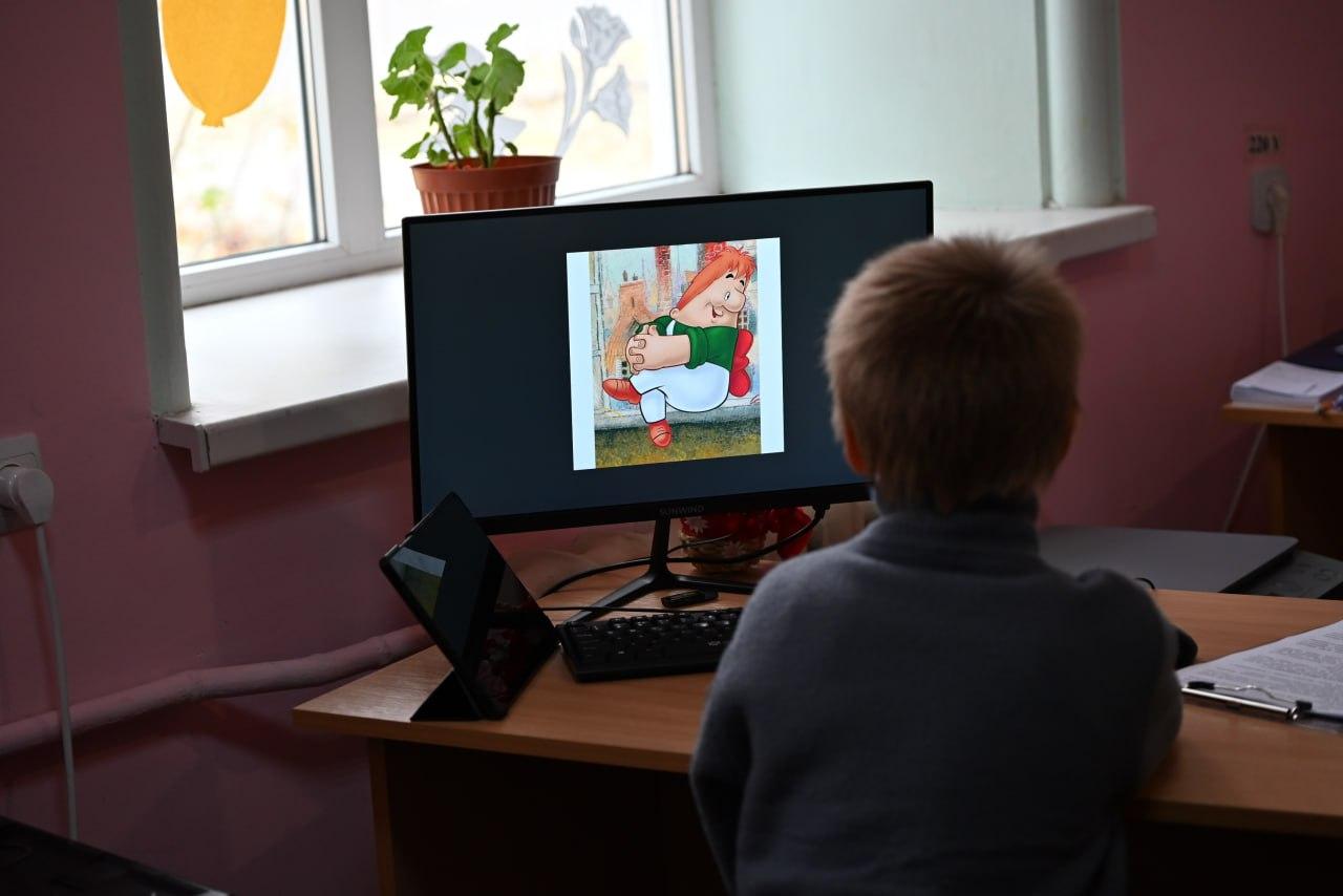 «Под книжным парусом»: в Скадовской детской библиотеке провели литературную викторину «Под книжным парусом»: в Скадовской детской библиотеке провели литературную викторину