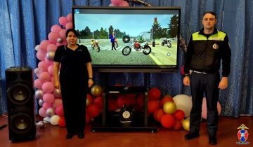 В Геническом округе Херсонской области сотрудники Госавтоинспекции провели профилактическое мероприятие со школьниками