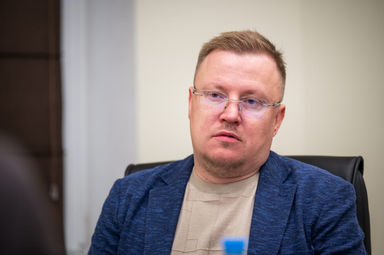 Владимир Сальдо: С директором Департамента развития новых телекоммуникационных сервисов Минцифры России Антоном Привезенцевым обсудили, как укрепить связь в сложных условиях Владимир Сальдо: С директором Департамента развития новых телекоммуникационных сервисов Минцифры России Антоном Привезенцевым обсудили, как укрепить связь в сложных условиях