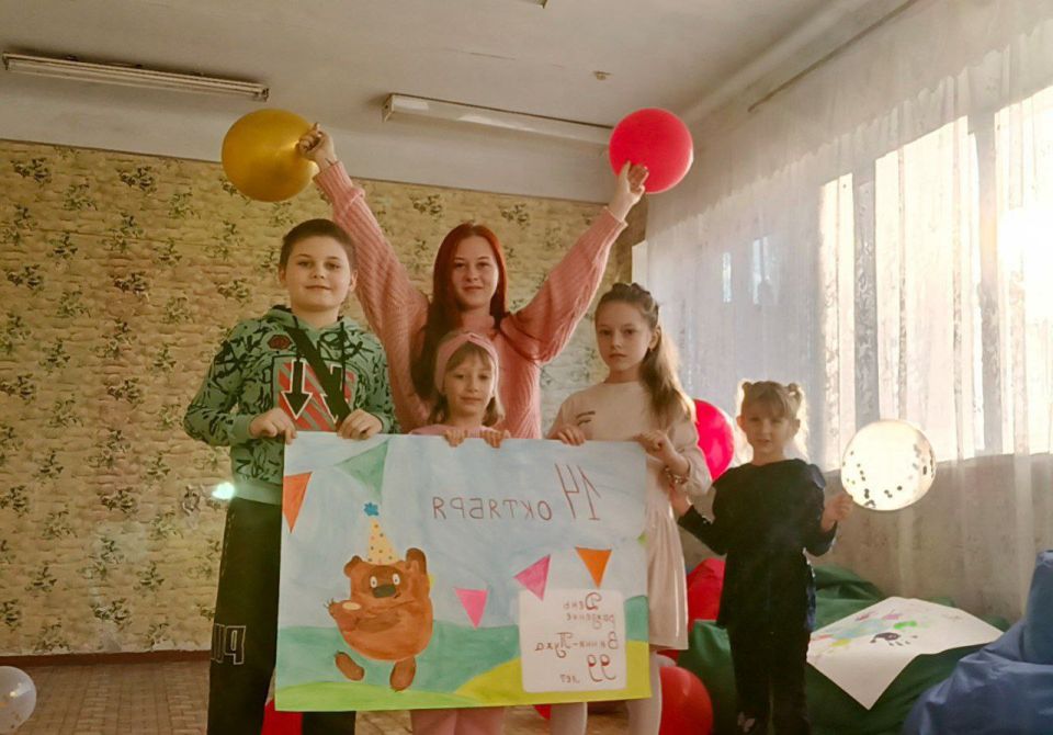 Театральная студия "Волшебный занавес" приглашает в мир творчества Театральная студия "Волшебный занавес" приглашает в мир творчества
