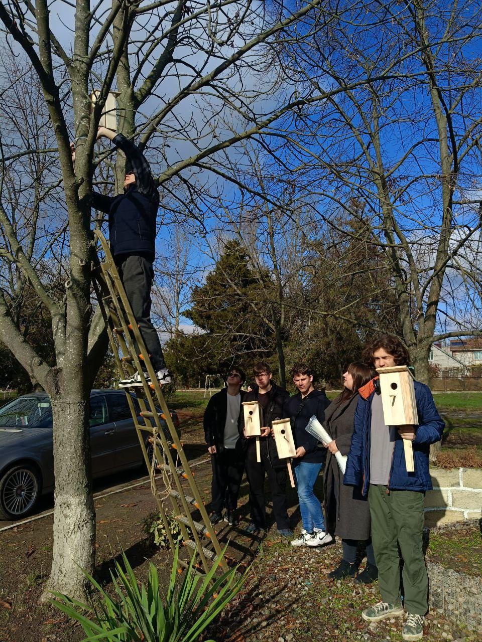 ХГПУ: акция «Сад Памяти: Голоса Птиц» ХГПУ: акция «Сад Памяти: Голоса Птиц»