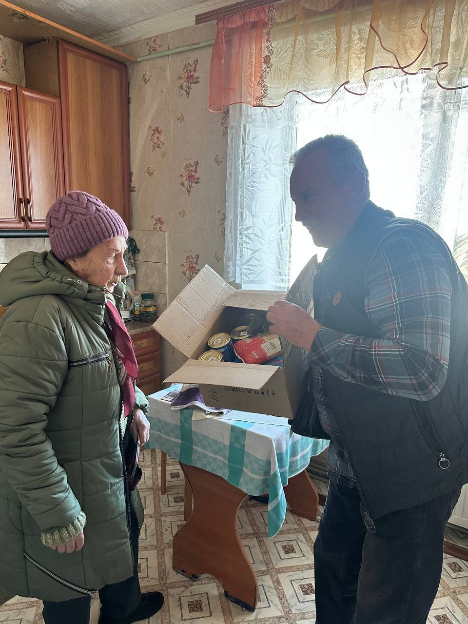 Депутаты Каховского Совета депутатов продолжают делать добрые, необходимые и важные дела Депутаты Каховского Совета депутатов продолжают делать добрые, необходимые и важные дела