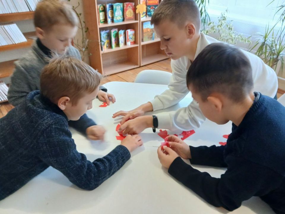 Сельские библиотеки Чаплинского муниципального округа отметили Всемирный день доброты Сельские библиотеки Чаплинского муниципального округа отметили Всемирный день доброты