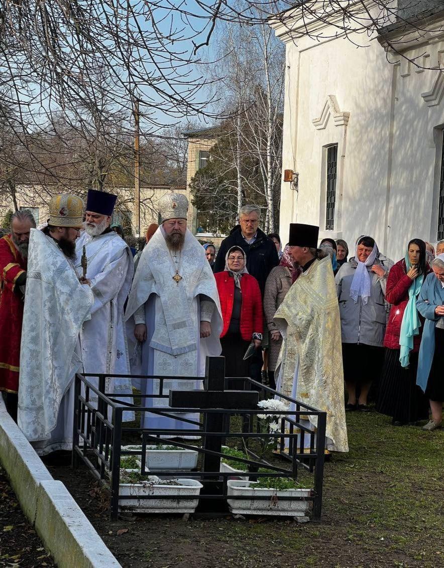 Праздник в Приморском: богослужение в день Архистратига Михаила Праздник в Приморском: богослужение в день Архистратига Михаила
