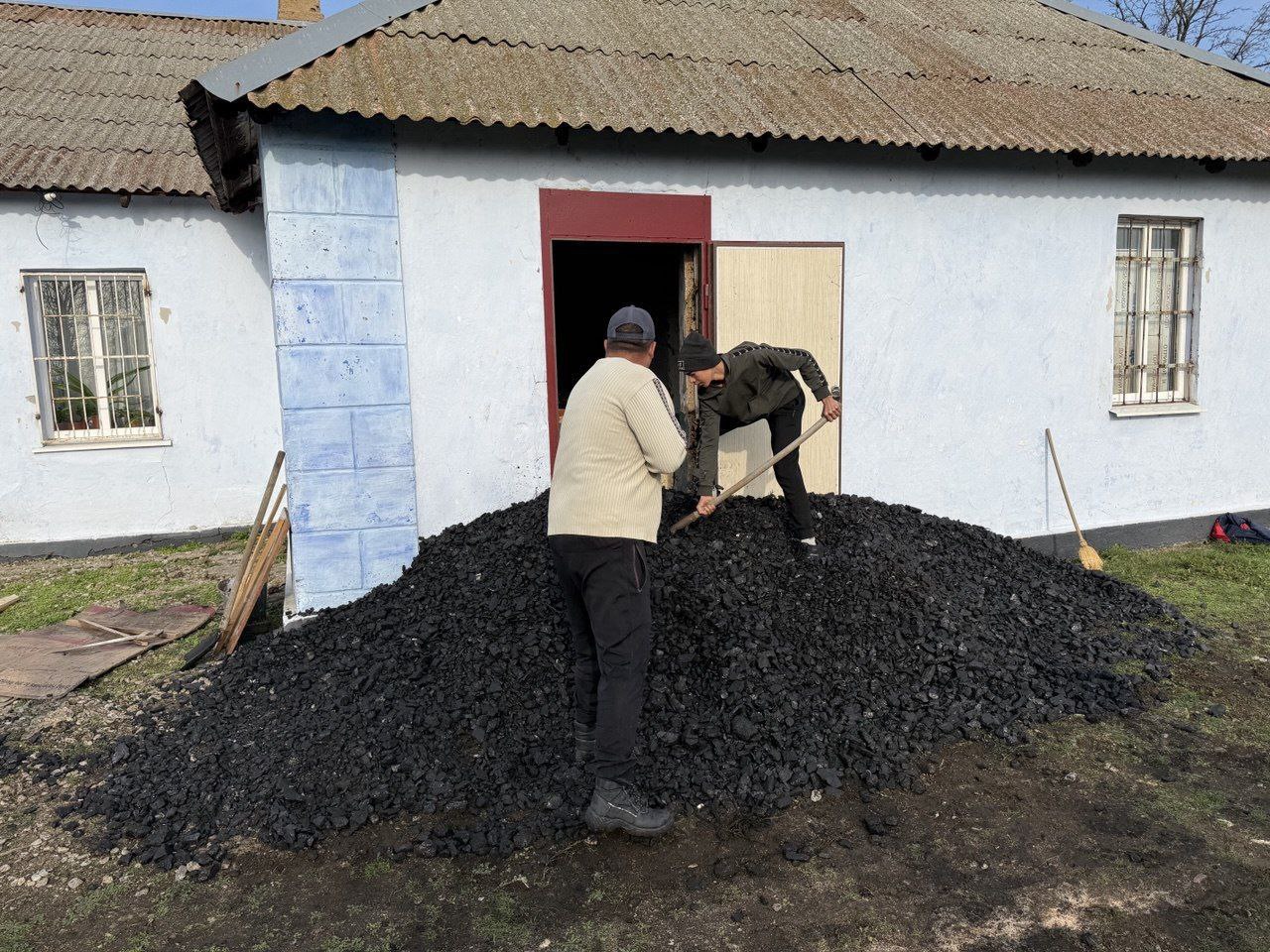 В Костогрызовский сельский клуб был доставлен уголь для отопления В Костогрызовский сельский клуб был доставлен уголь для отопления