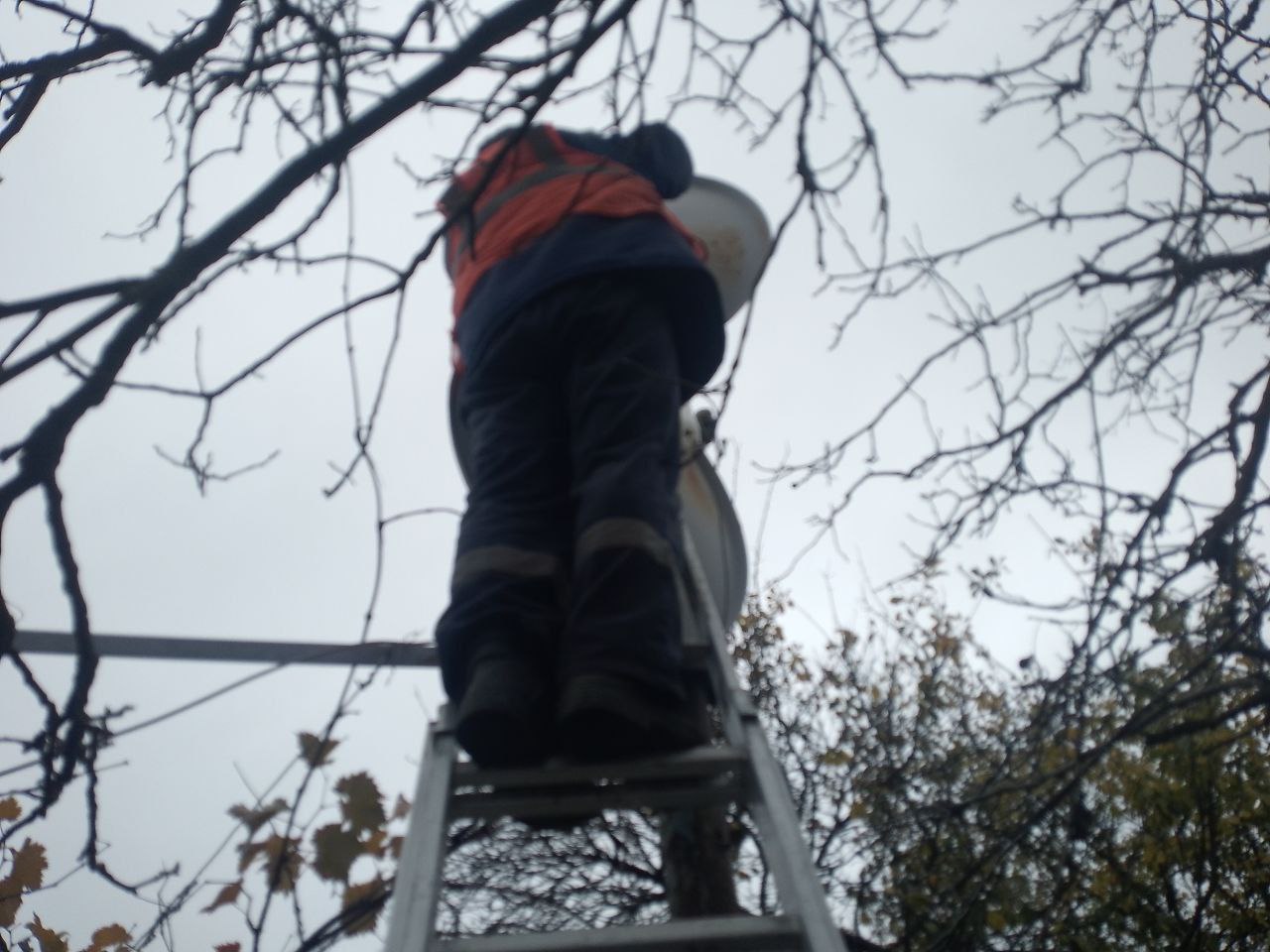 В Каховском округе продолжается демонтаж украинских спутниковых антенн «Горыныч» В Каховском округе продолжается демонтаж украинских спутниковых антенн «Горыныч»