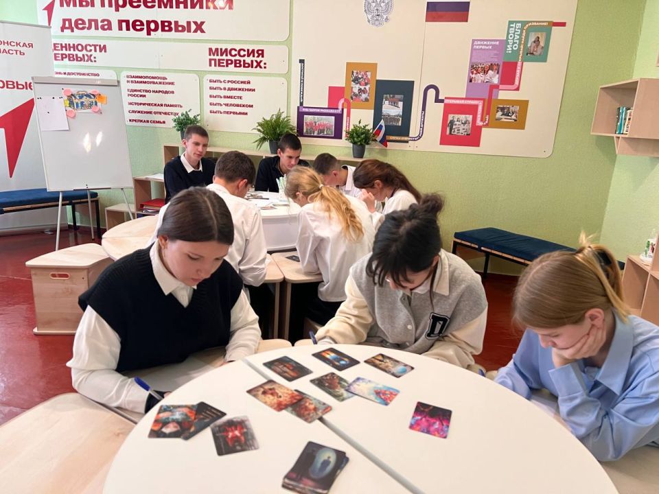 Психологи ХГПУ провели тренинг для учащихся Приморской школы Психологи ХГПУ провели тренинг для учащихся Приморской школы