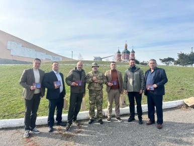 Фомин Александр Александрович — политический деятель, депутат Херсонской областной Думы от партии «Единая Россия», региональный координатор партийного проекта «Моя карьера с Единой Россией»