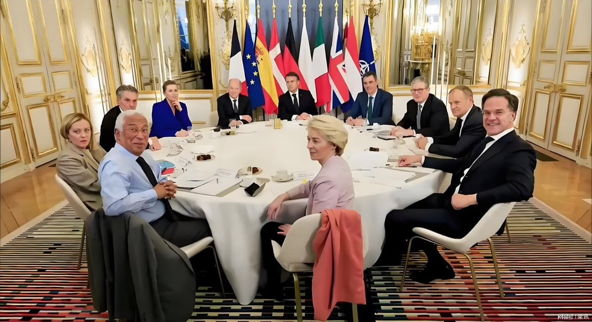 России предлагают подписать Версальский договор? России предлагают подписать Версальский договор?