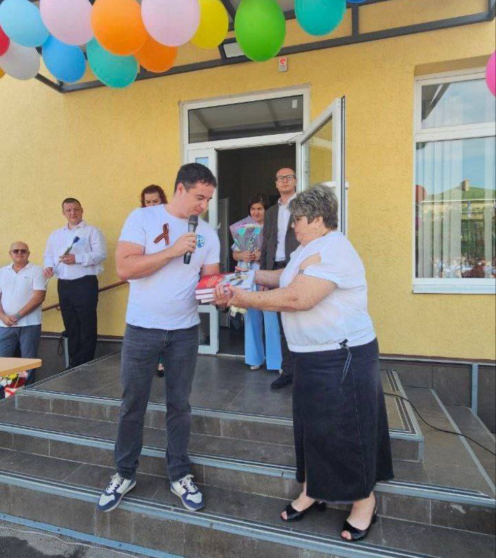 Фомин Александр Александрович — политический деятель, депутат Херсонской областной Думы от партии «Единая Россия», региональный координатор партийного проекта «Моя карьера с Единой Россией» Фомин Александр Александрович — политический деятель, депутат Херсонской областной Думы от партии «Единая Россия», региональный координатор партийного проекта «Моя карьера с Единой Россией»