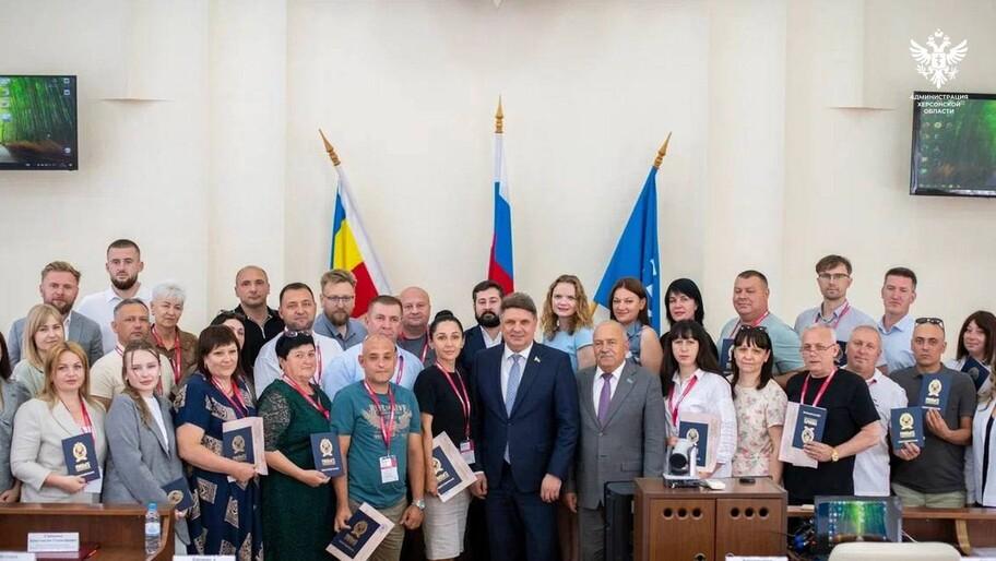 В России создают новые механизмы помощи муниципальным депутатам и служащим