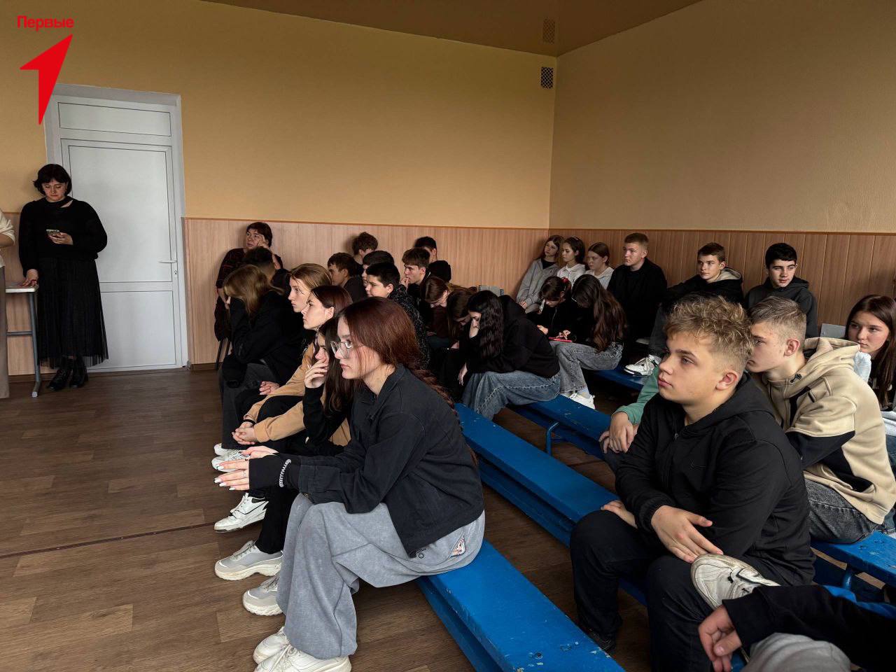 Первые Петровской школы посетили классный час, посвященный Всероссийскому Дню правовой помощи детям Первые Петровской школы посетили классный час, посвященный Всероссийскому Дню правовой помощи детям