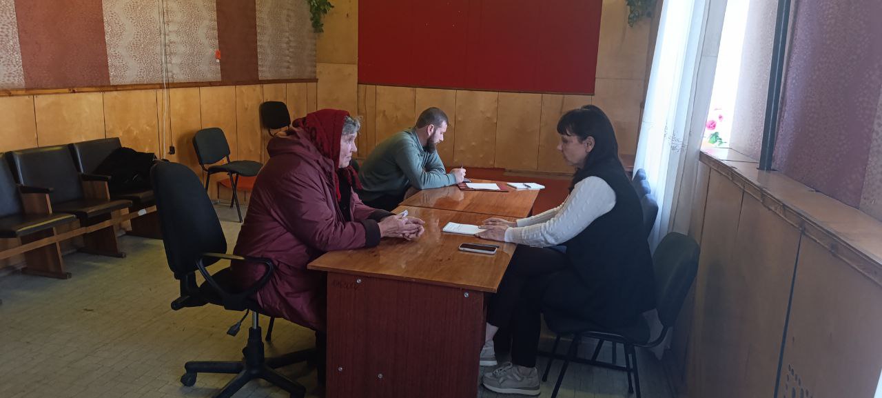 Состоялся выездной приём граждан в с. Ровное Генического муниципального округа! Состоялся выездной приём граждан в с. Ровное Генического муниципального округа!