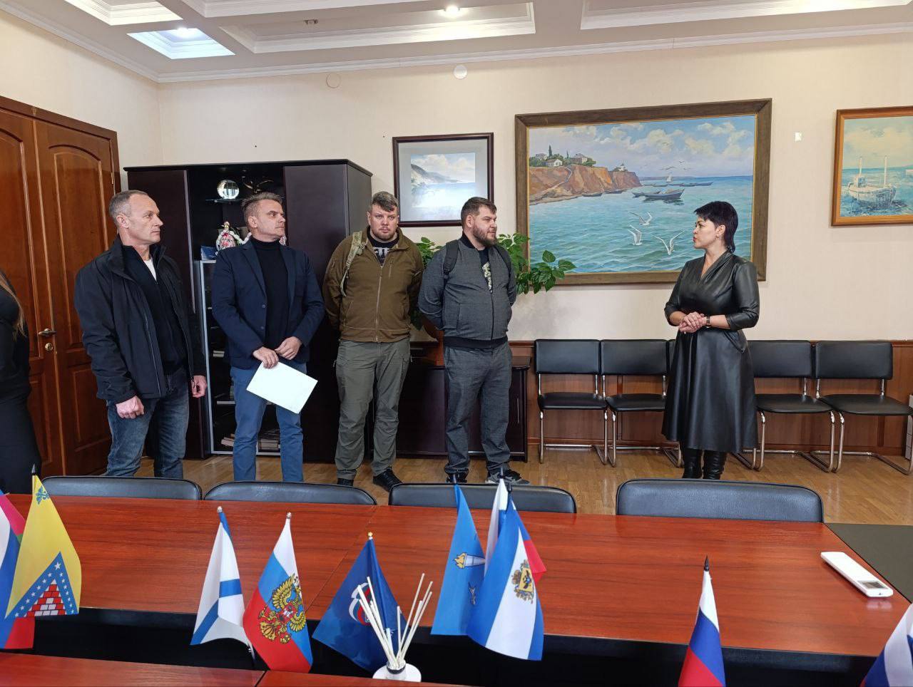 Победители проекта «Герои Херсонщины» побывали в гостях у Администрации Генического округа Победители проекта «Герои Херсонщины» побывали в гостях у Администрации Генического округа