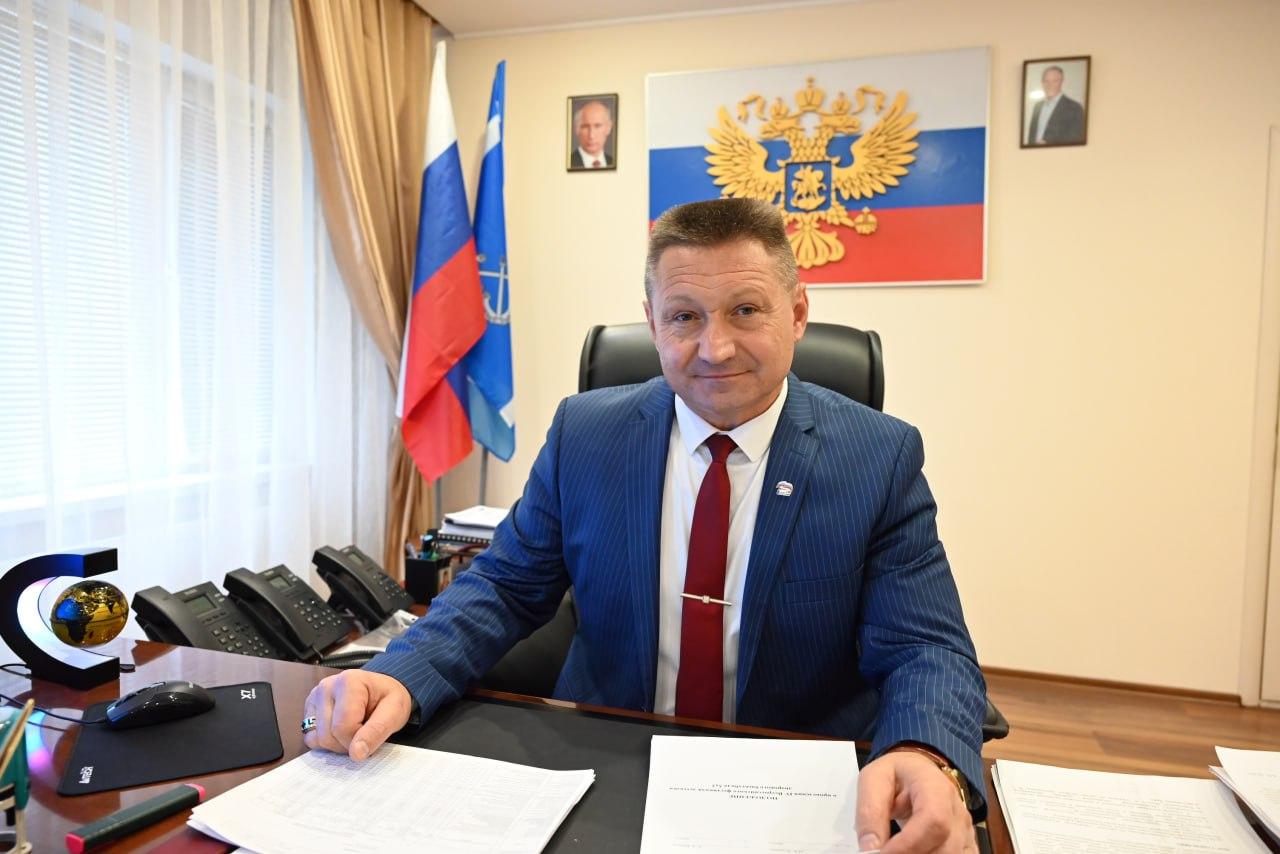 Глава администрации Скадовского округа подал свой проект на муниципальную премию «Служение»