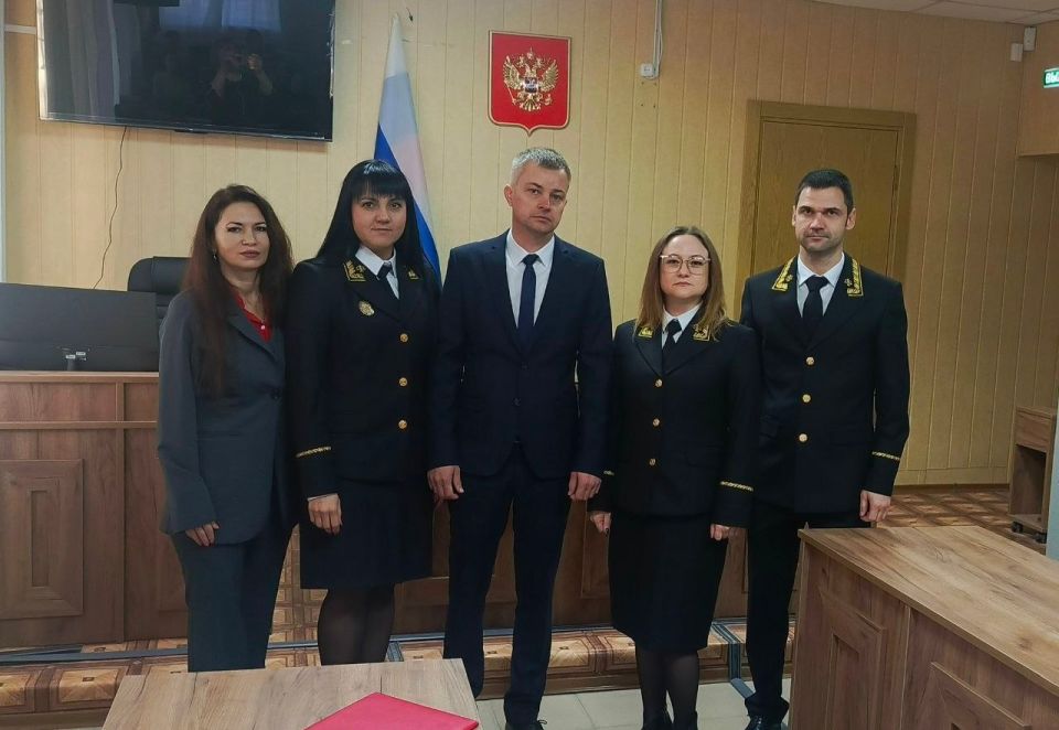 25 ноября в Чаплынском межрайонном суде Херсонской области состоялось принесение присяги вновь назначенного судьи 25 ноября в Чаплынском межрайонном суде Херсонской области состоялось принесение присяги вновь назначенного судьи