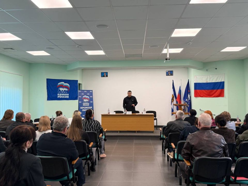 В Каланчакском округе на конференции местного отделения "Единой России" избрали нового секретаря В Каланчакском округе на конференции местного отделения "Единой России" избрали нового секретаря