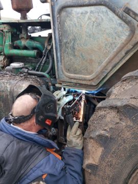 Рязанцы отремонтировали трактора на базе херсонского облводоканала