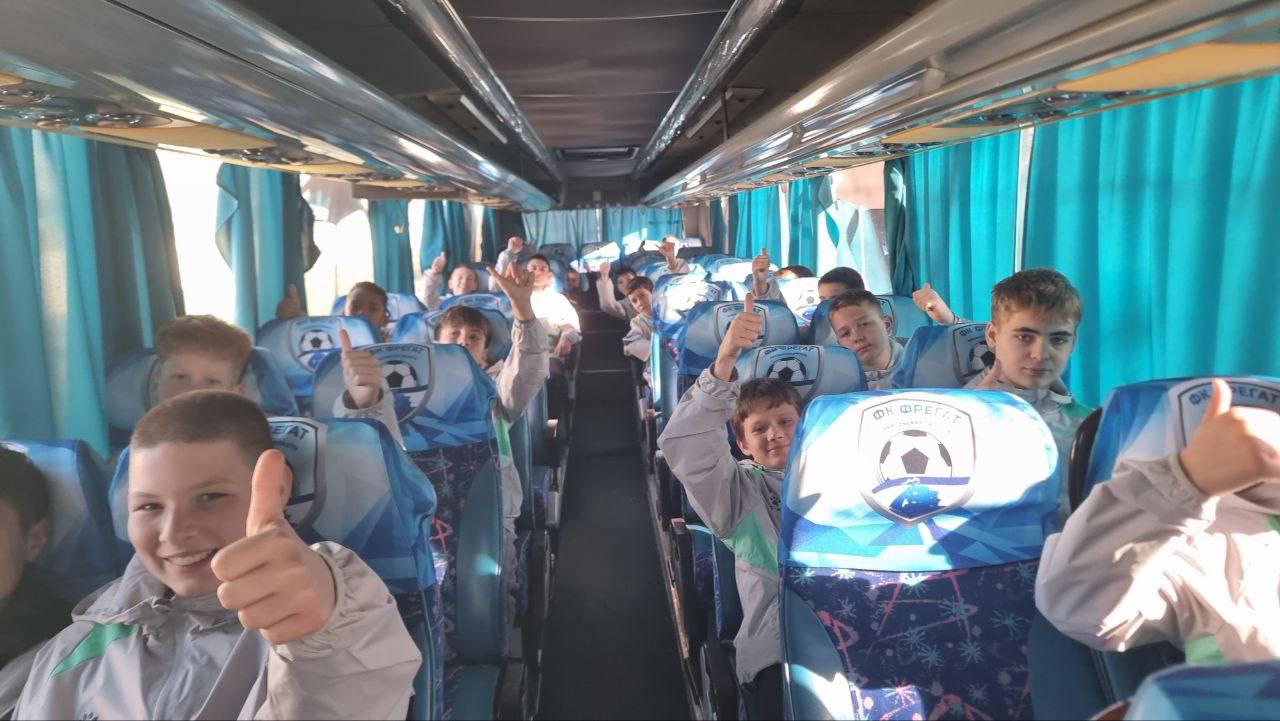 ФК "Фрегат" – флагман футбола Херсонщины, вдохновляет юных талантов! ФК "Фрегат" – флагман футбола Херсонщины, вдохновляет юных талантов!