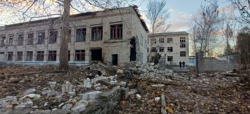 Семь мирных жителей пострадало из-за агрессии киевского режима, сообщил губернатор Херсонской области Владимир Сальдо