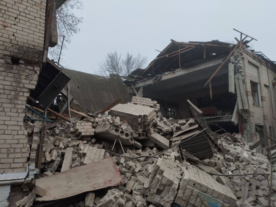 Школа №1 в Каховке снова подверглась атаке