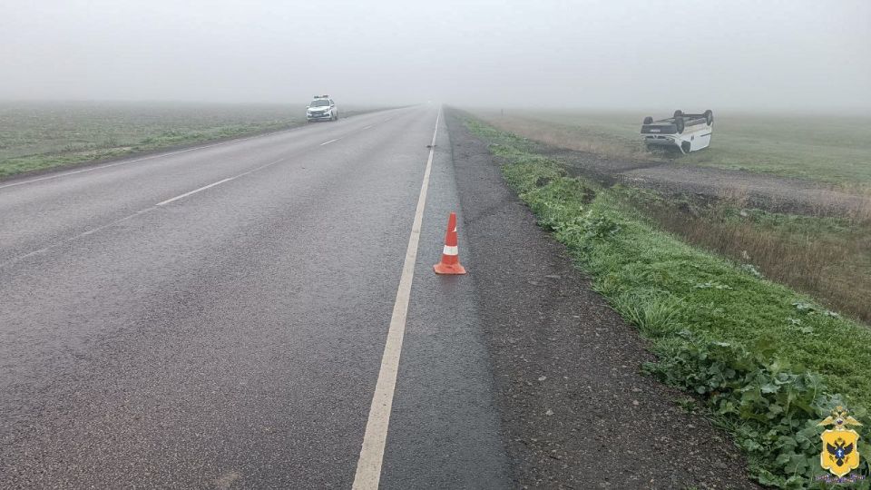 Полицейские устанавливают обстоятельства ДТП в Чаплынском округе Полицейские устанавливают обстоятельства ДТП в Чаплынском округе