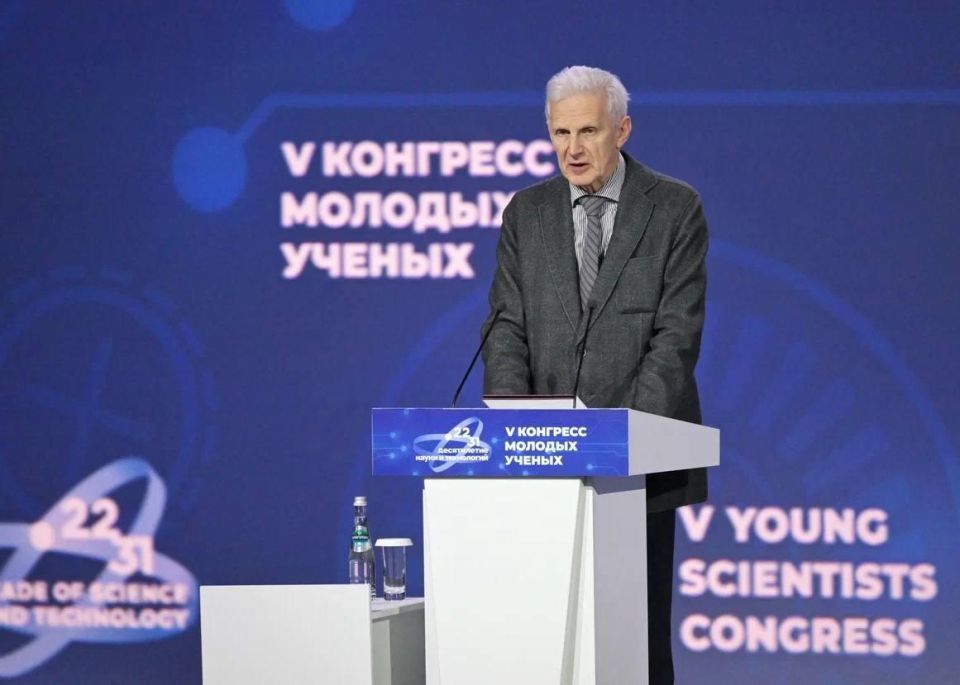Дмитрий Чернышенко: за 5 лет количество участников Конгресса молодых ученых увеличилось в 3 раза Дмитрий Чернышенко: за 5 лет количество участников Конгресса молодых ученых увеличилось в 3 раза
