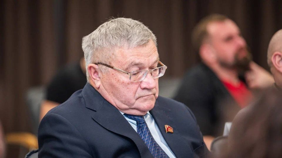 Рамиль Замалетдинов: При участии губернатора Херсонской области Владимира Сальдо состоялось 43-е заседание Херсонской областной Думы I созыва Рамиль Замалетдинов: При участии губернатора Херсонской области Владимира Сальдо состоялось 43-е заседание Херсонской областной Думы I созыва