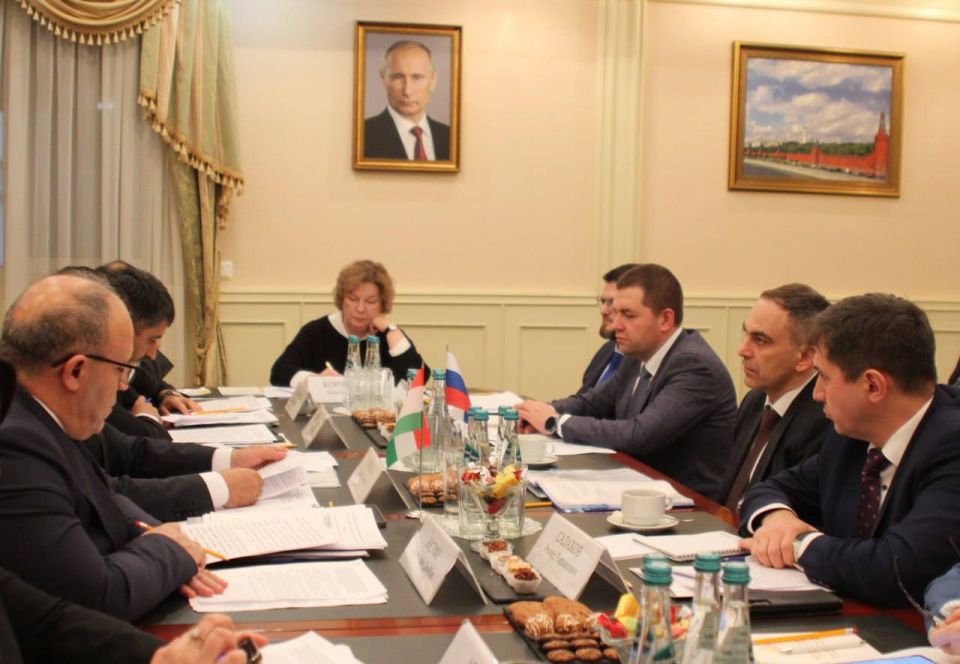 В Миграционной службе МВД России состоялось заседание российско-таджикистанской рабочей группы В Миграционной службе МВД России состоялось заседание российско-таджикистанской рабочей группы