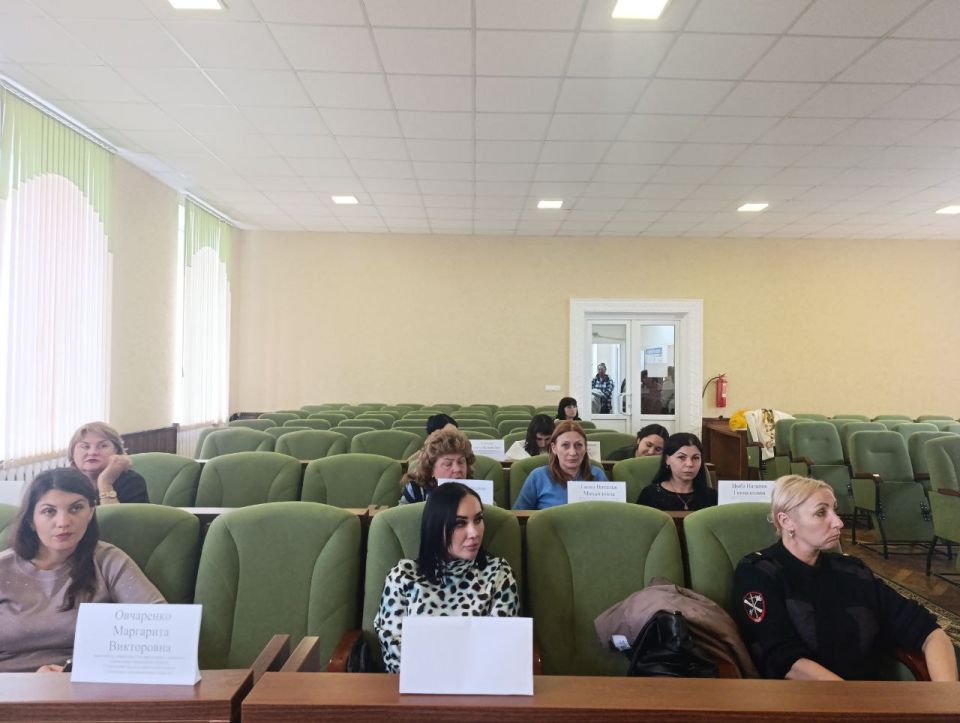 19 дел рассмотрено на заседании КДН Генического округа 19 дел рассмотрено на заседании КДН Генического округа