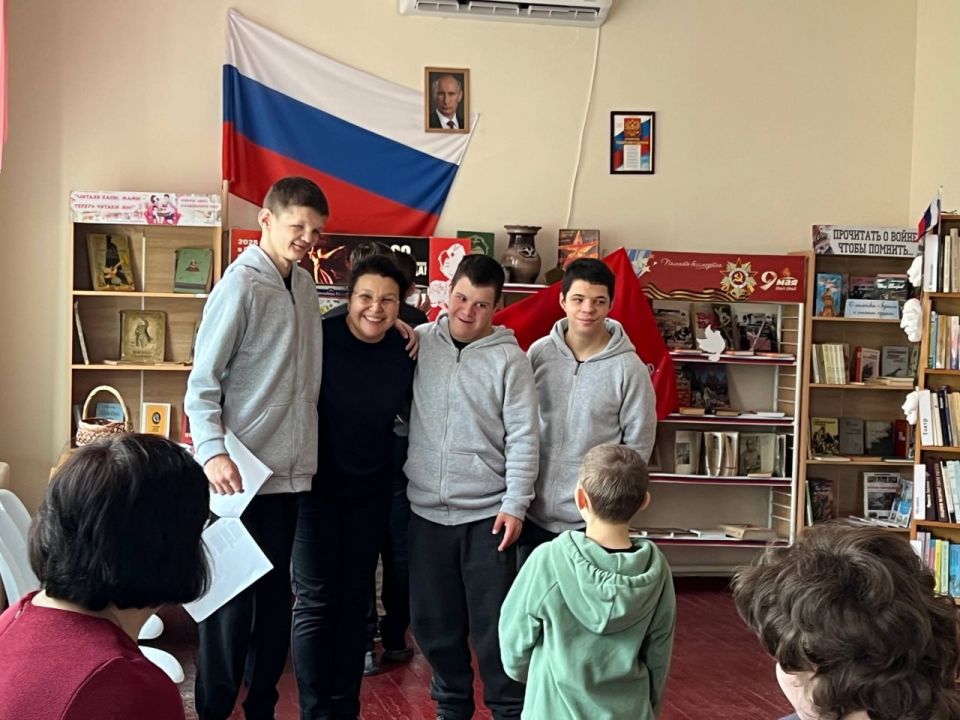 «Симфония осени»: праздник для воспитанников Алёшкинского детского дома «Симфония осени»: праздник для воспитанников Алёшкинского детского дома