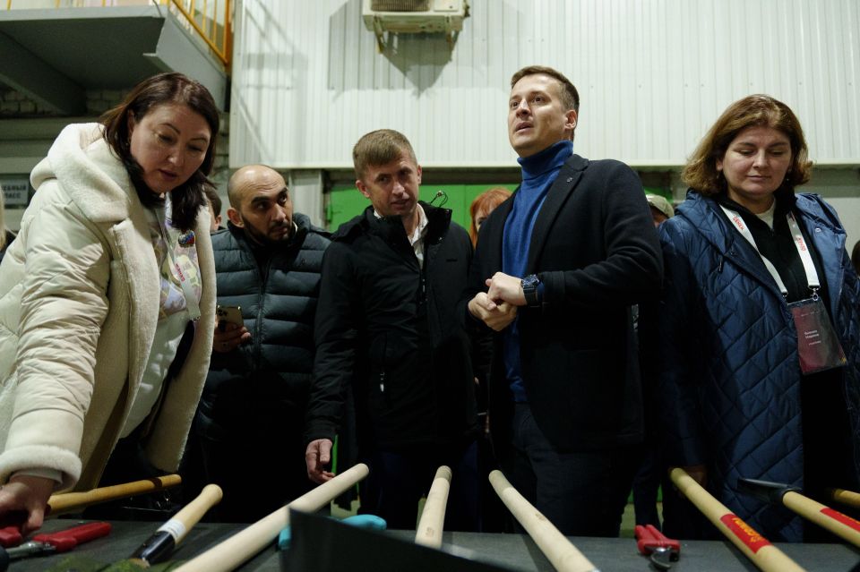 Организованный при поддержке ВАРМСУ второй модуль «Школы муниципальных команд» объединил более 70 управленцев из 17 регионов России Организованный при поддержке ВАРМСУ второй модуль «Школы муниципальных команд» объединил более 70 управленцев из 17 регионов России