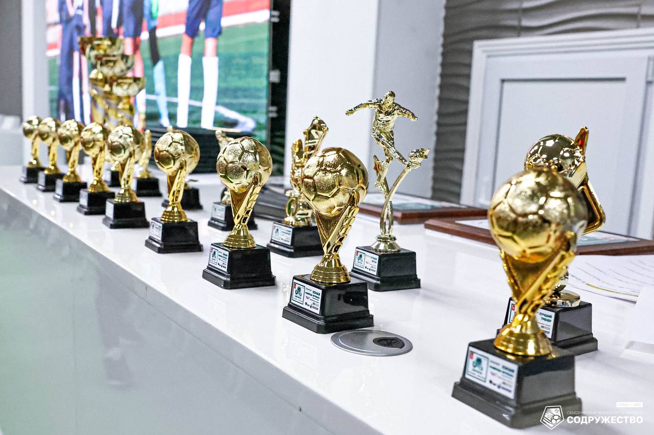 #U13 Фотографии с церемонии награждения участников пятого этапа турнира Объединённого чемпионата по футболу "Содружество" среди детей 2012-2013 годов рождения (U-13) можно посмотреть в альбоме ВКонтакте! #U13 Фотографии с церемонии награждения участников пятого этапа турнира Объединённого чемпионата по футболу "Содружество" среди детей 2012-2013 годов рождения (U-13) можно посмотреть в альбоме ВКонтакте!