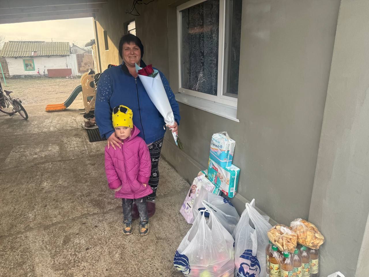 «Единая Россия» поддерживает семьи в День матери «Единая Россия» поддерживает семьи в День матери