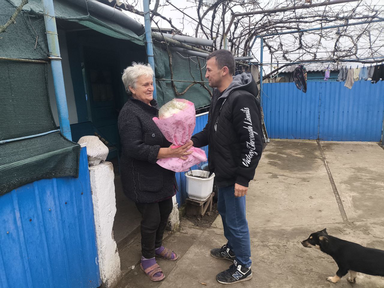 В Горностаевском округе присоединились к поздравлениям многодетных матерей В Горностаевском округе присоединились к поздравлениям многодетных матерей