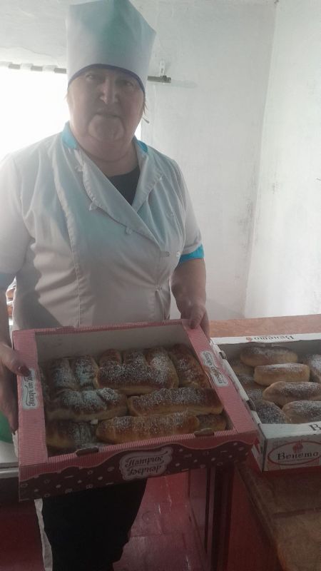 В честь праздника - День Матери, участницы "Женского движения Единой России", под руководством регионального координатора - депутата областной Думы - Оксаны Мороз объединились в акции "Вкус заботы" для бойцов и семей... В честь праздника - День Матери, участницы "Женского движения Единой России", под руководством регионального координатора - депутата областной Думы - Оксаны Мороз объединились в акции "Вкус заботы" для бойцов и семей...
