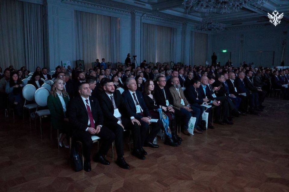Делегация Херсонской области представила свой опыт на Докучаевской экологической конференции Делегация Херсонской области представила свой опыт на Докучаевской экологической конференции