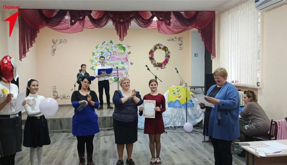 Первые Рубановской школы подготовили концерт ко Дню матери Первые Рубановской школы подготовили концерт ко Дню матери